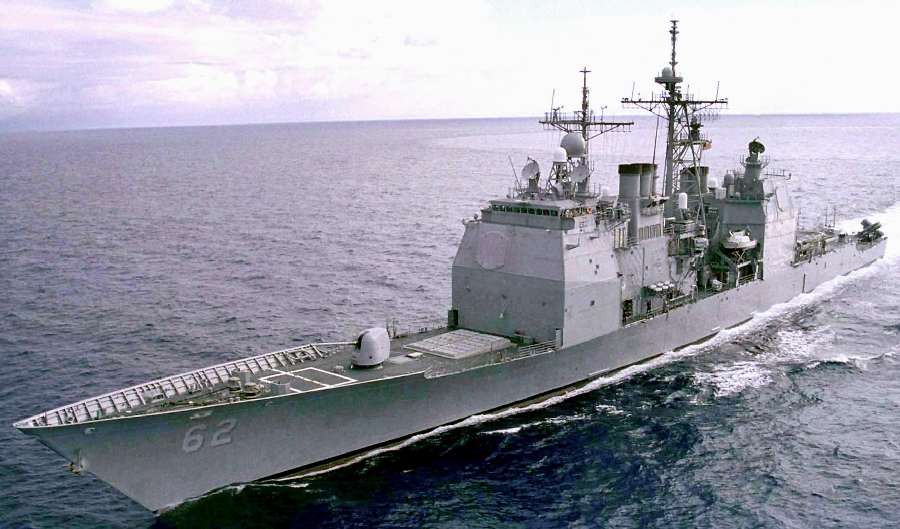 cg-62 uss chancellorsville ticonderoga class guided missile cruiser aegis us navy philippine sea 130