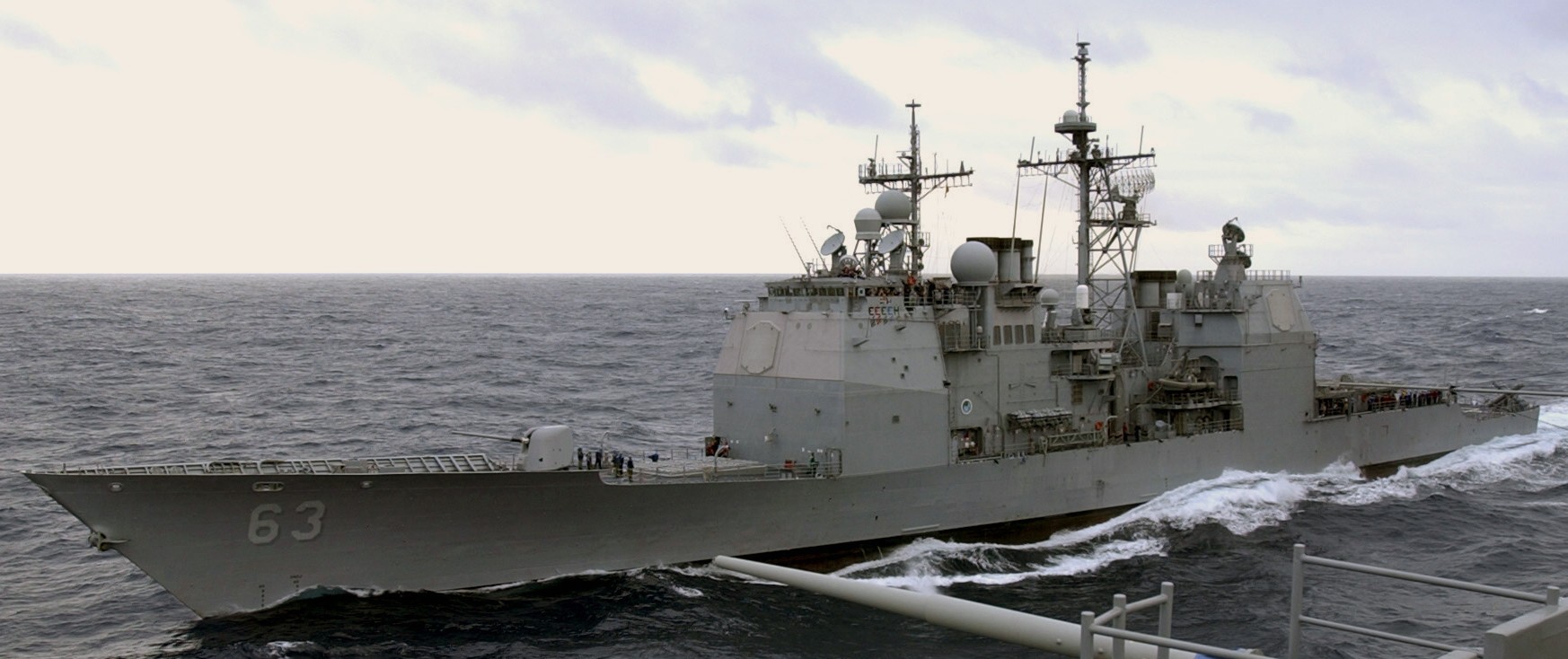 cg-63 uss cowpens ticonderoga class guided missile cruiser aegis us navy 07