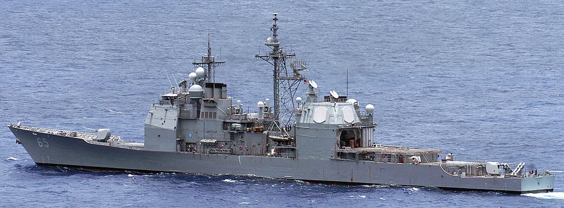 cg-65 uss chosin ticonderoga class guided missile cruiser aegis us navy 14