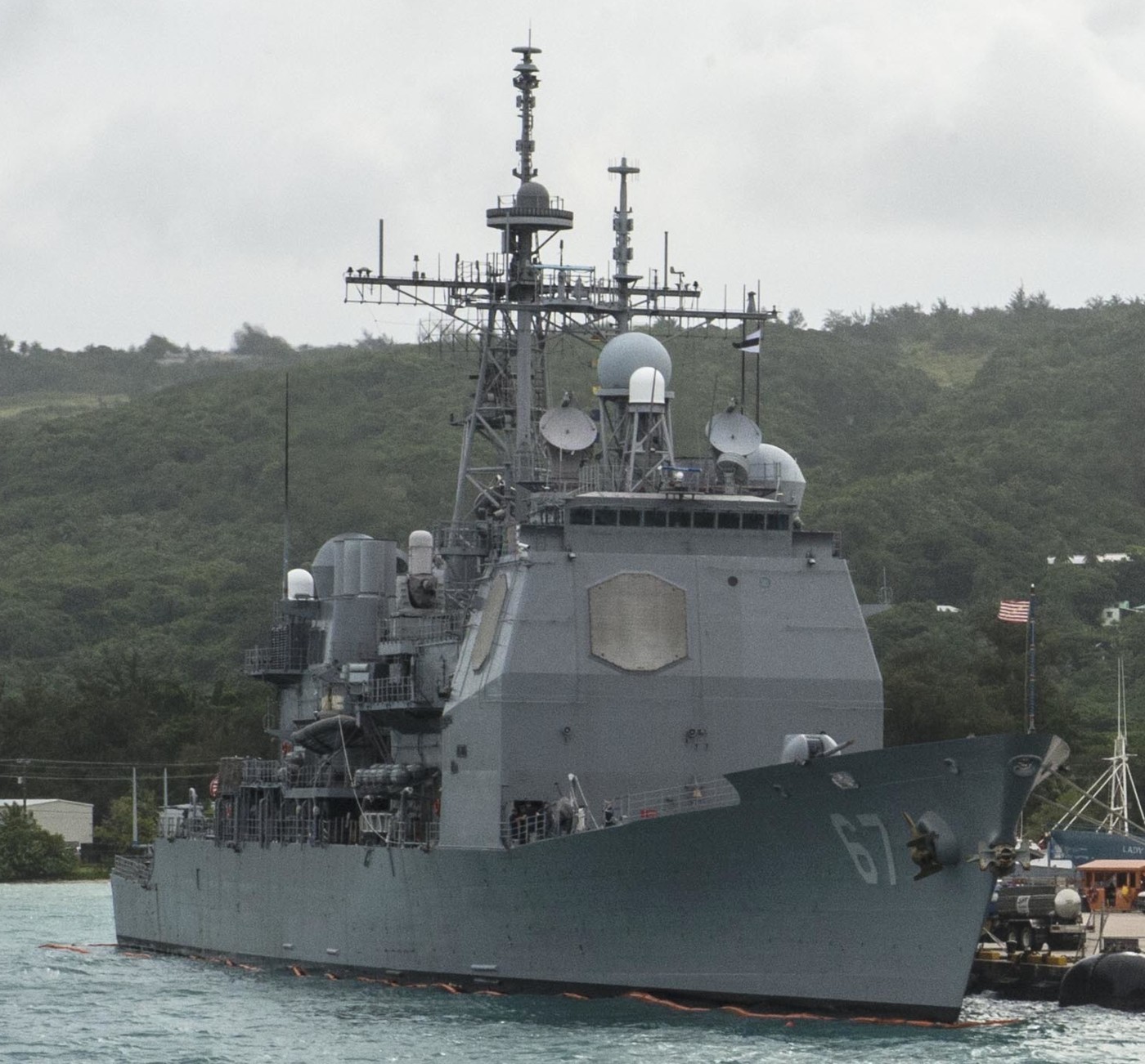 cg-67 uss shiloh ticonderoga class guided missile cruiser aegis us navy northern mariana islands 33