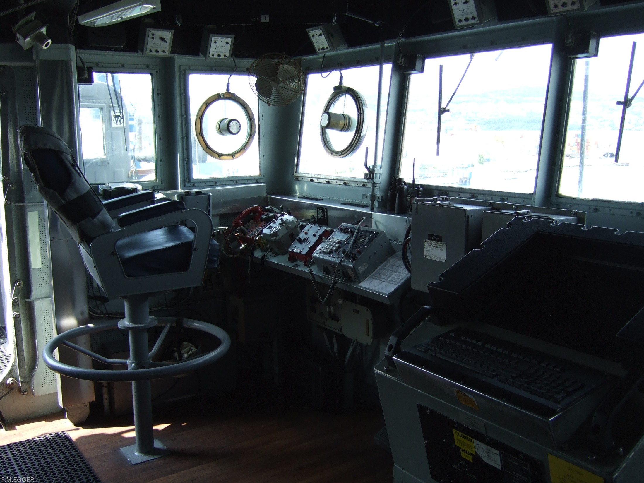 cg-69 uss vicksburg ticonderoga class guided missile cruiser us navy 18x