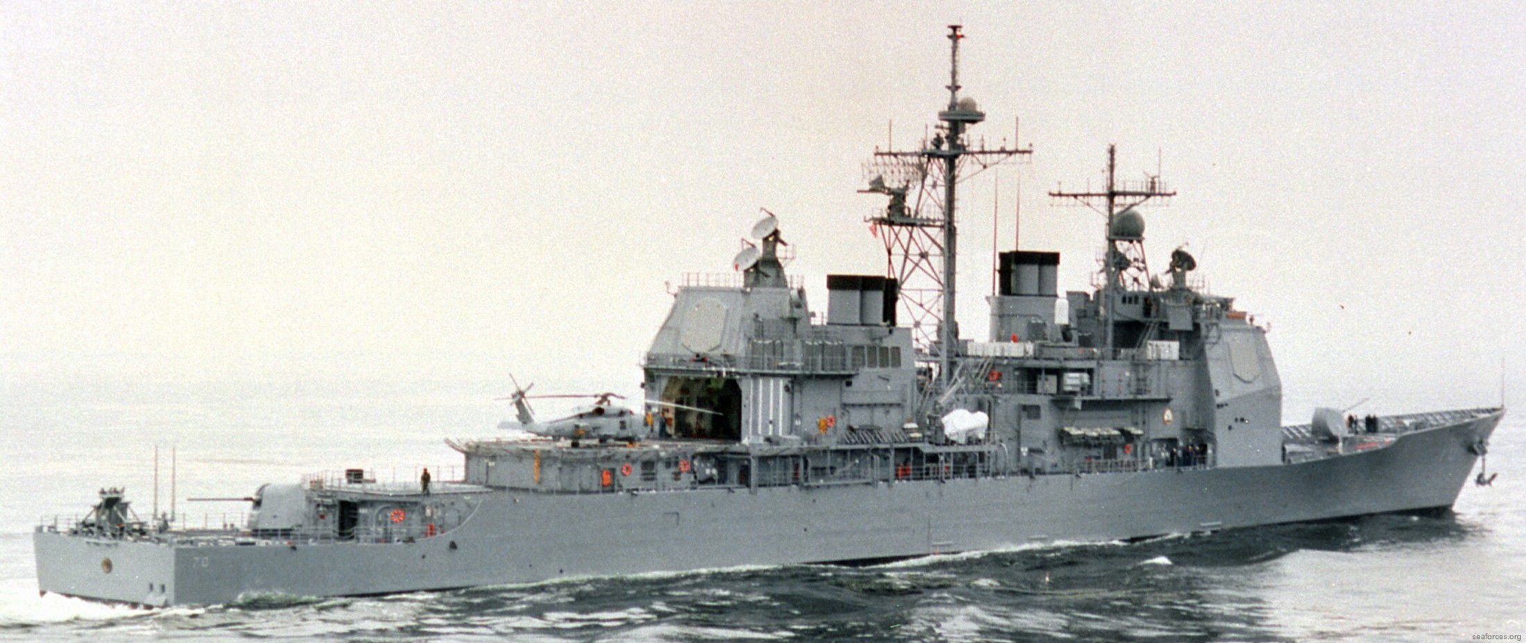 cg-70 uss lake erie ticonderoga class guided missile cruiser navy 76