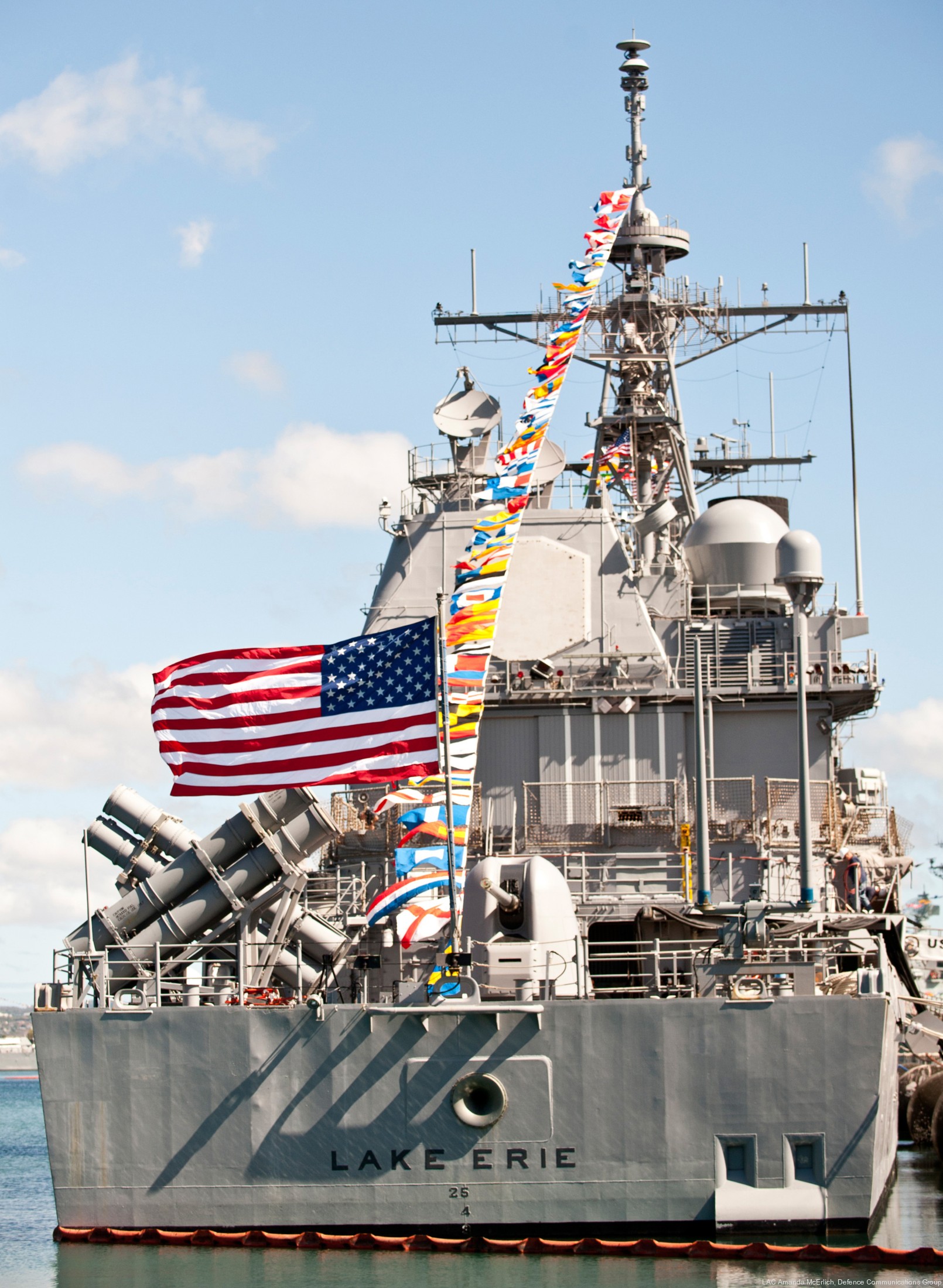 cg-70 uss lake erie ticonderoga class guided missile cruiser navy 106 pearl harbor hawaii rimpac 2012