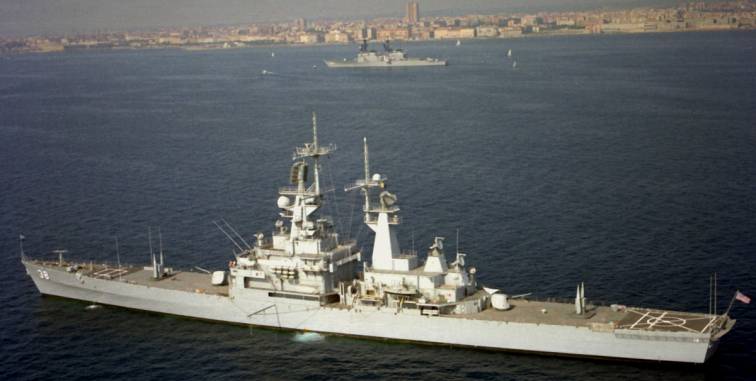 USS Virginia CGN 38 - Livorno, Italy 1983