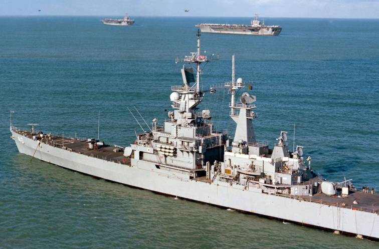 USS Mississippi CGN 40 and USS Nimitz CVN 68 - Tangier, Tunisia 1982