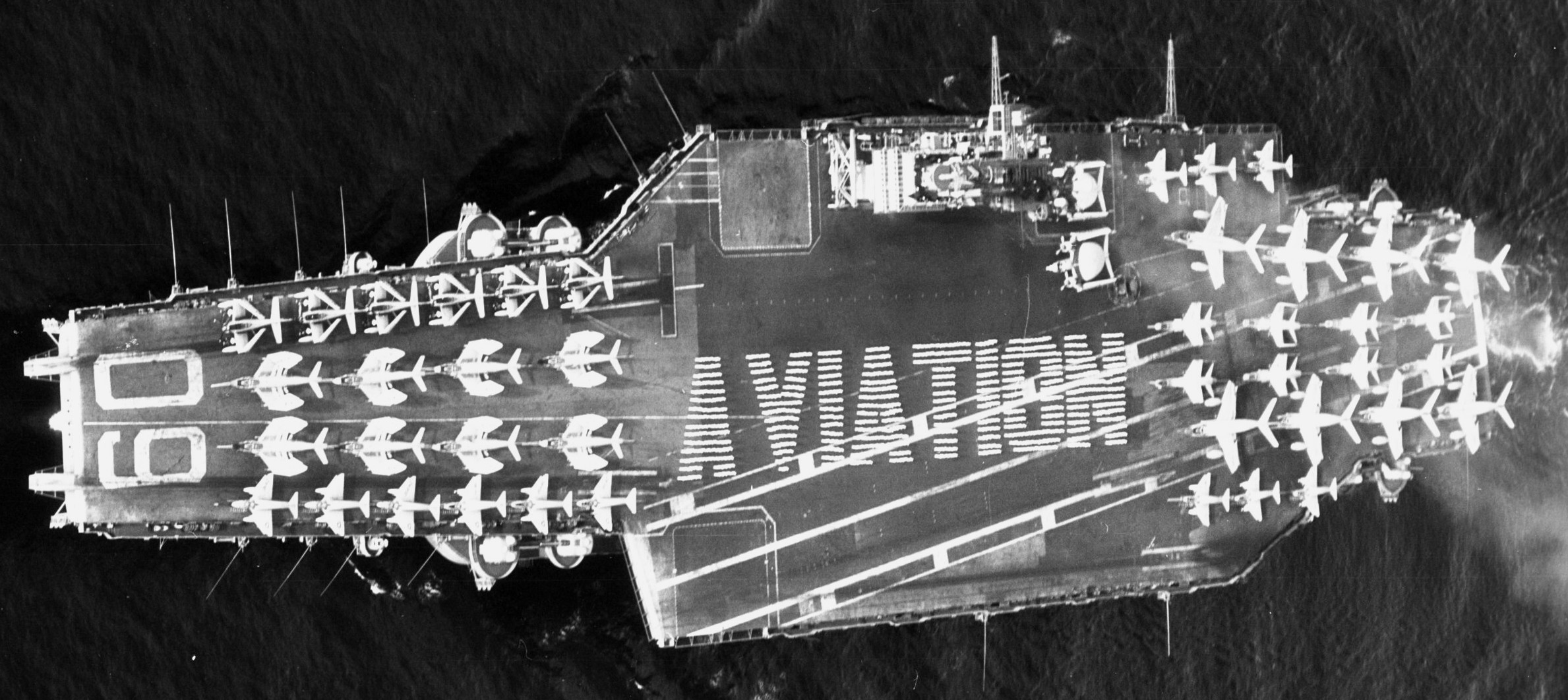 cv-60 uss saratoga forrestal class aircraft carrier air group cvg-3 us navy 33