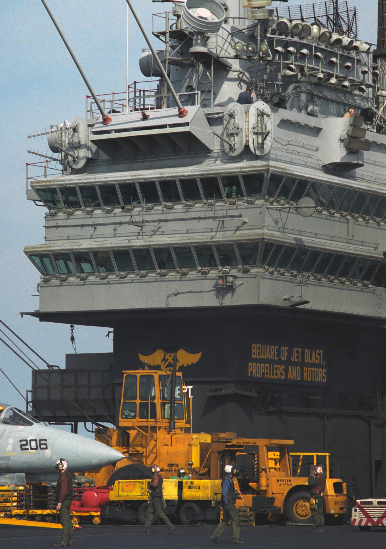 cv-60 uss saratoga forrestal class aircraft carrier air wing cvw-17 us navy 92