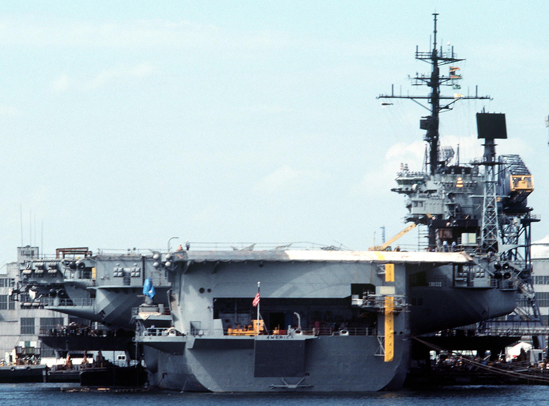 cv-66 uss america kitty hawk class aircraft carrier us navy norfolk naval shipyard 1983 78