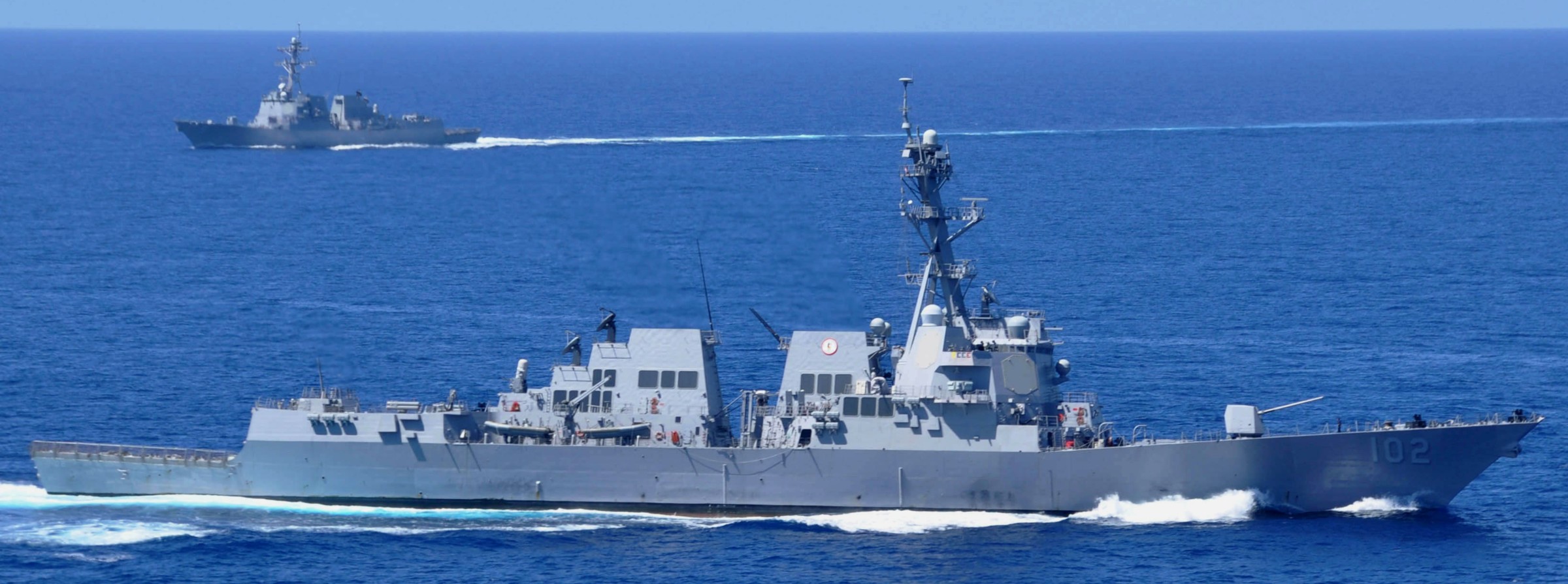 ddg-102 uss sampson arleigh burke class guided missile destroyer aegis us navy south china sea 39