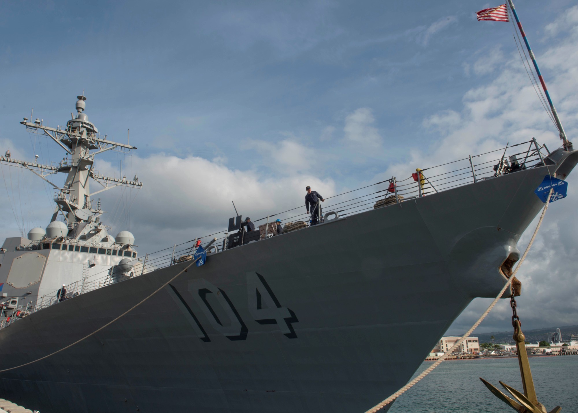 ddg-104 uss sterett arleigh burke class guided missile destroyer aegis us navy pearl harbor hickam hawaii 04