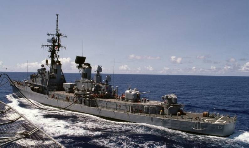 DDG-13 USS Hoel