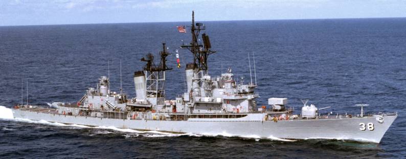DDG-38 USS Luce