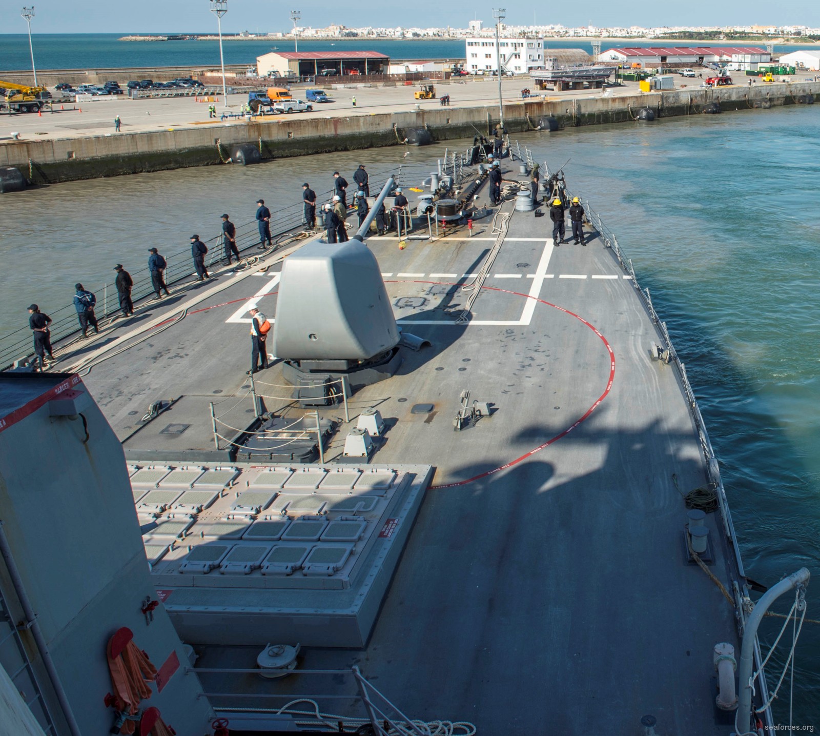 ddg-58 uss laboon guided missile destroyer us navy 39 naval station rota spain