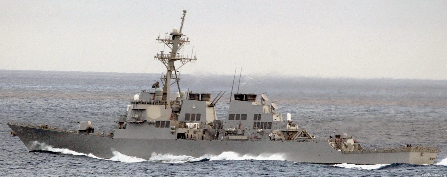 ddg-60 uss paul hamilton guided missile destroyer us navy 42