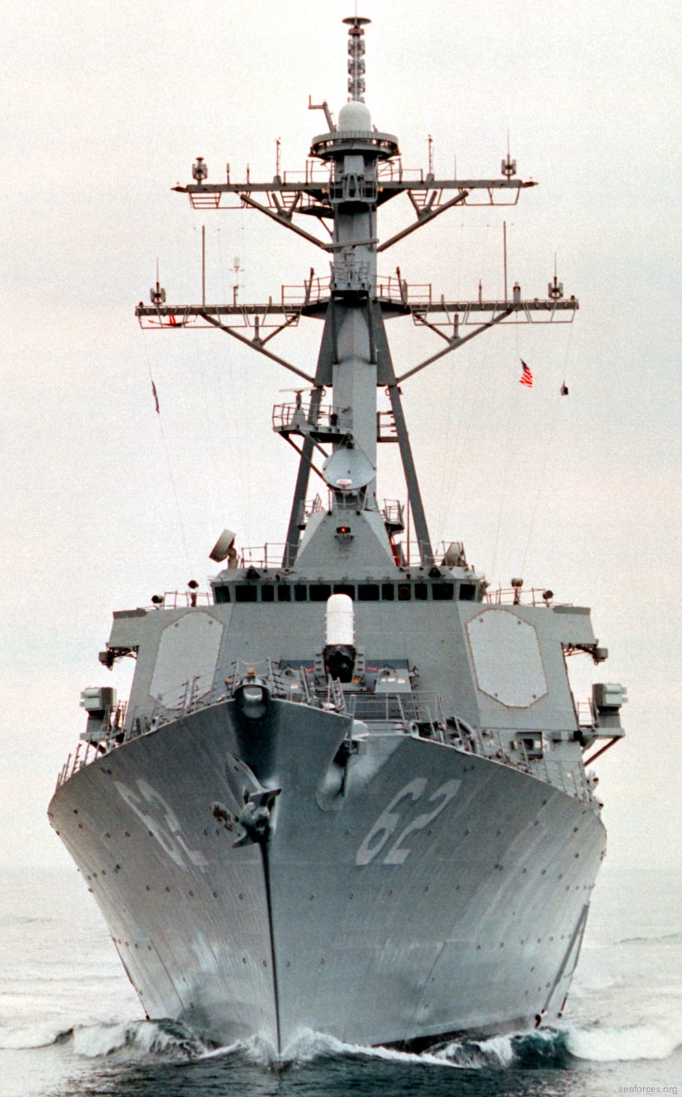 ddg-62 uss fitzgerald guided missile destroyer 1995 113 sea trials bath iron works maine