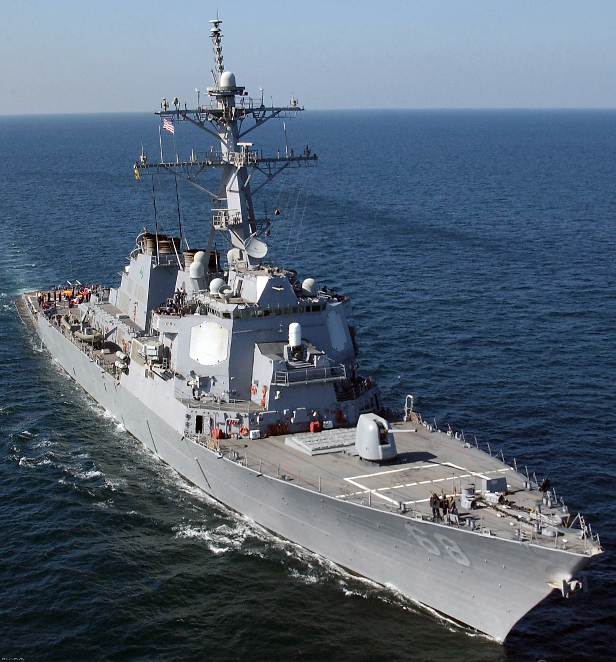 ddg-68 uss the sullivans guided missile destroyer arleigh burke class aegis 48 gulf of oman