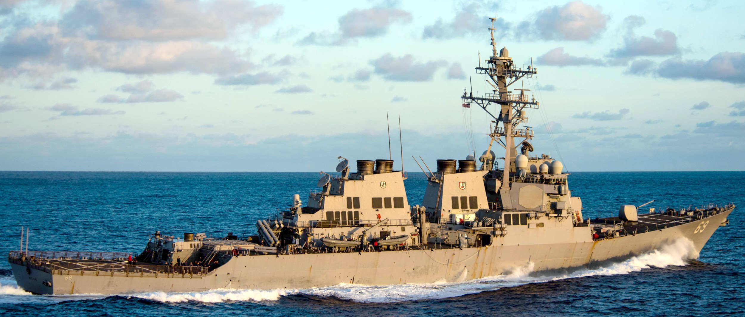 ddg-69 uss milius guided missile destroyer arleigh burke class aegis bmd 11