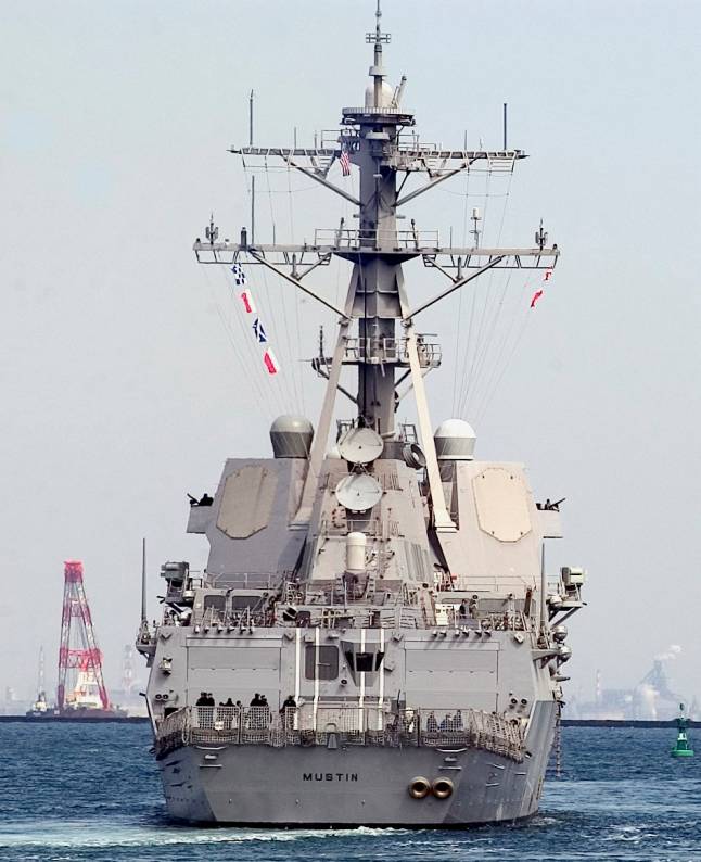 DDG-89 USS Mustin Yokosuka 2007