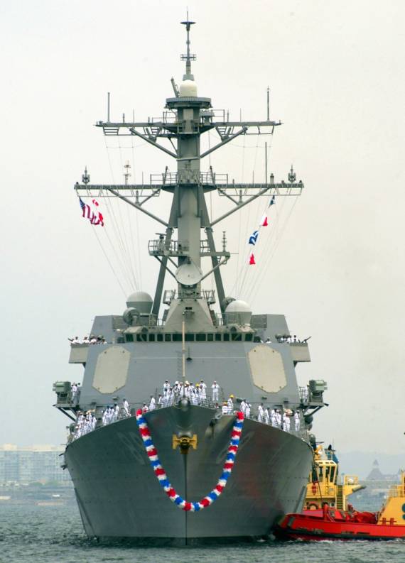 DDG-89 USS Mustin San Diego 2005