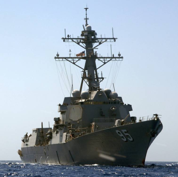 USS James E. Williams DDG-95 Red Sea