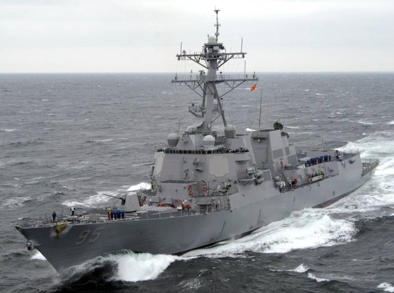 DDG-95 USS James E. Williams Atlantic Ocean 2005