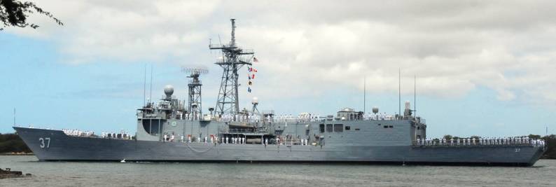 FFG-37 USS Crommelin