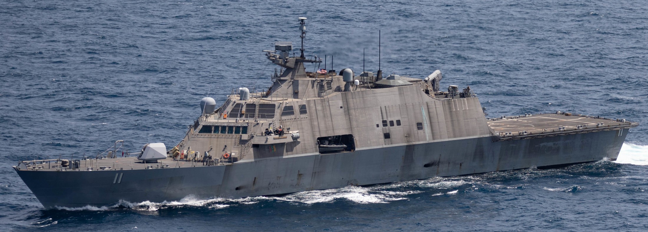lcs-11 uss sioux city freedom class littoral combat ship us navy martinique caribbean sea 75