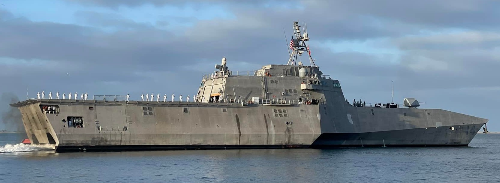 lcs-14 uss manchester littoral combat ship independence class us navy 26