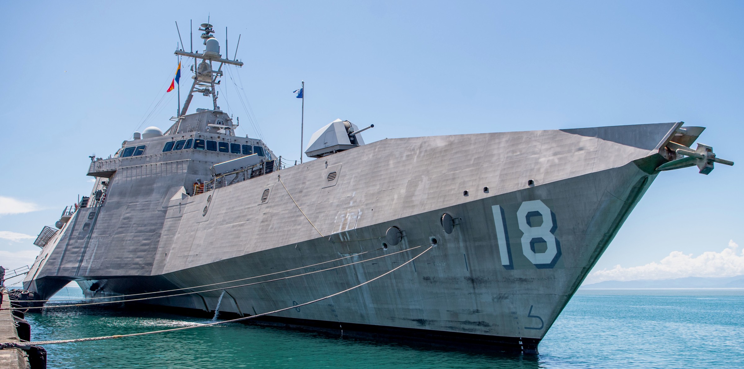 lcs-18 uss charleston independence class littoral combat ship us navy port lae papua new guinea 61