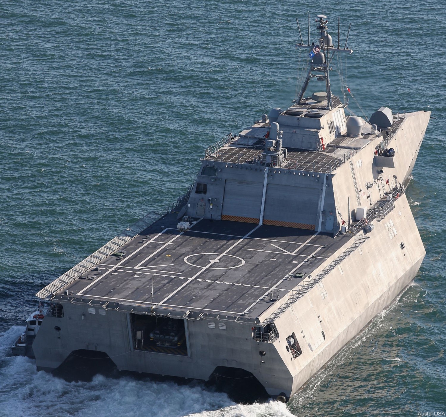 lcs-30 uss canberra littoral combat ship independence class us navy 03