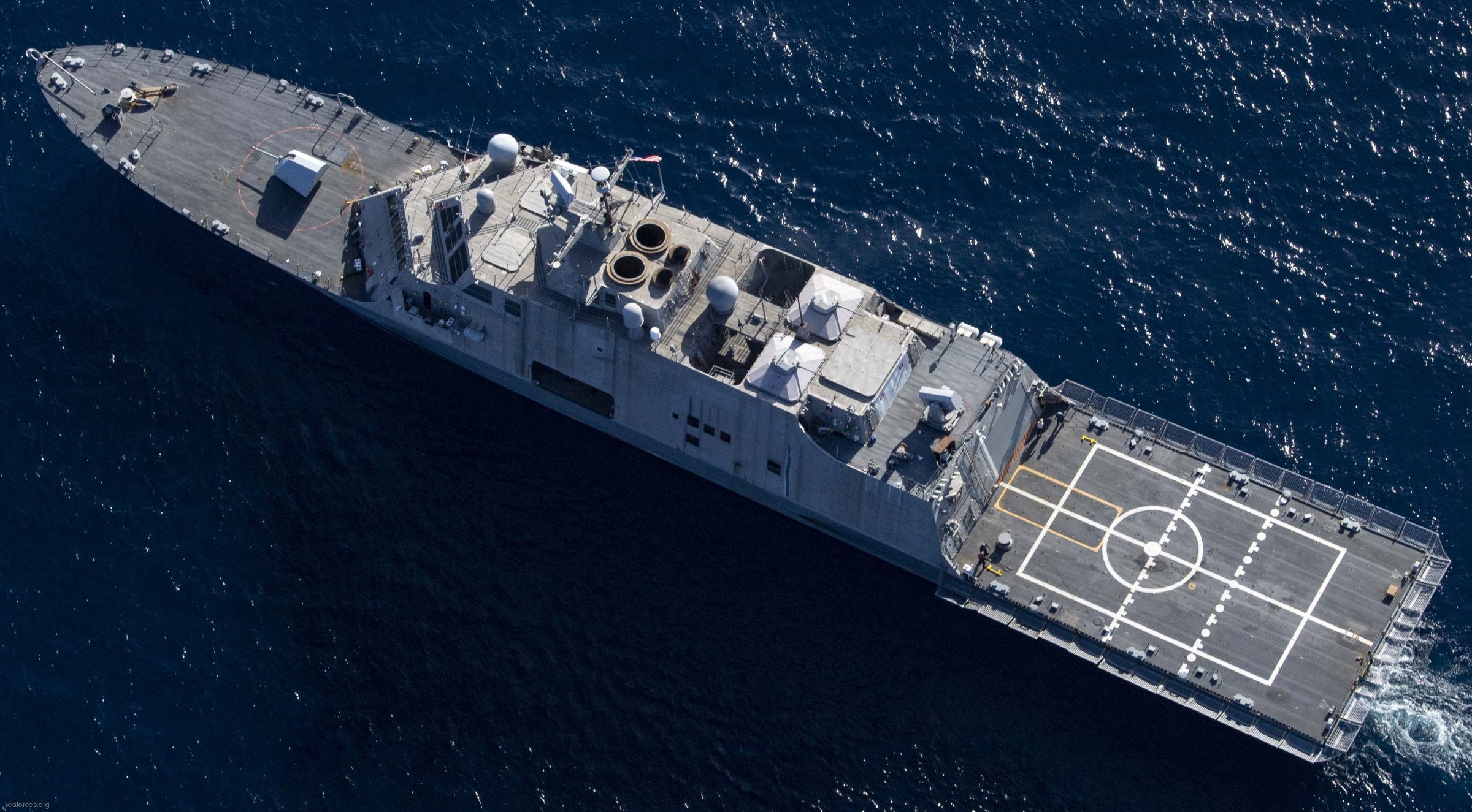 lcs-5 uss milwaukee freedom class littoral combat ship us navy 18x fincantieri marinette marine lockheed martin