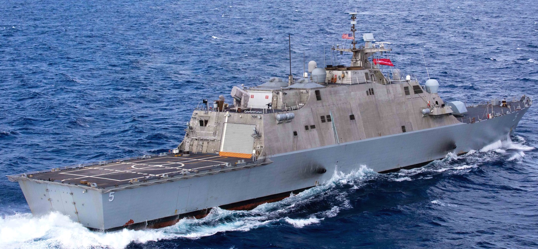 lcs-5 uss milwaukee freedom class littoral combat ship us navy atlantic ocean 56