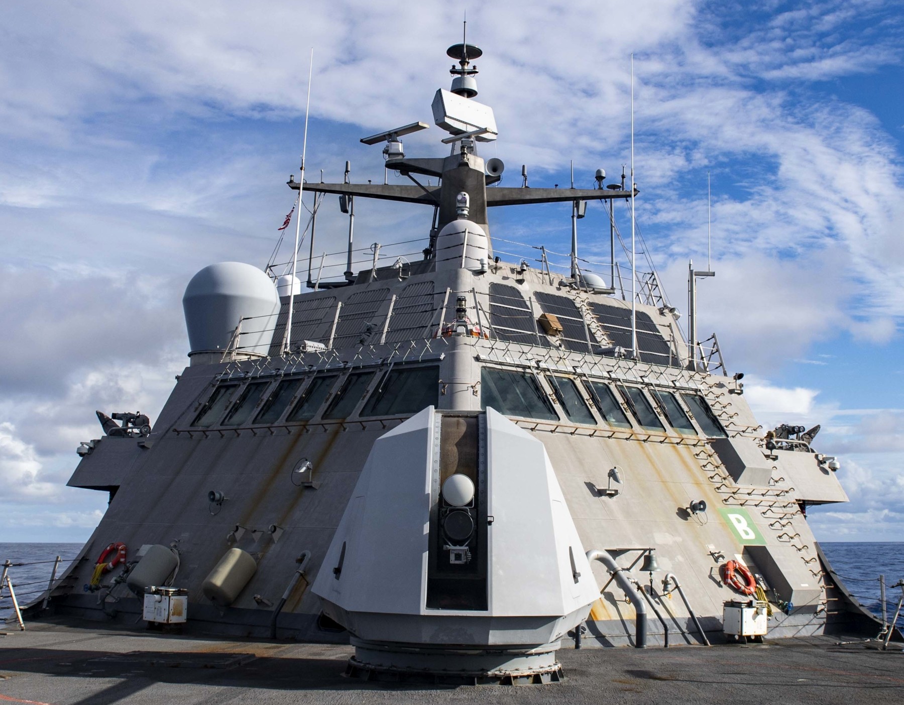 lcs-7 uss detroit freedom class littoral combat ship us navy 47 atlantic ocean