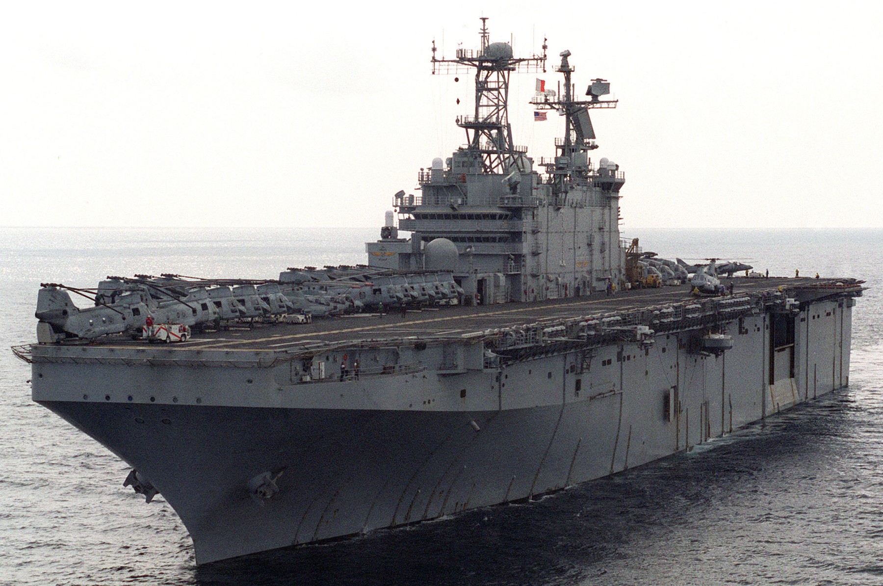 lha-1 uss tarawa amphibious assault ship us navy 13th meu soc marines hmm-161 rein kernel blitz 07