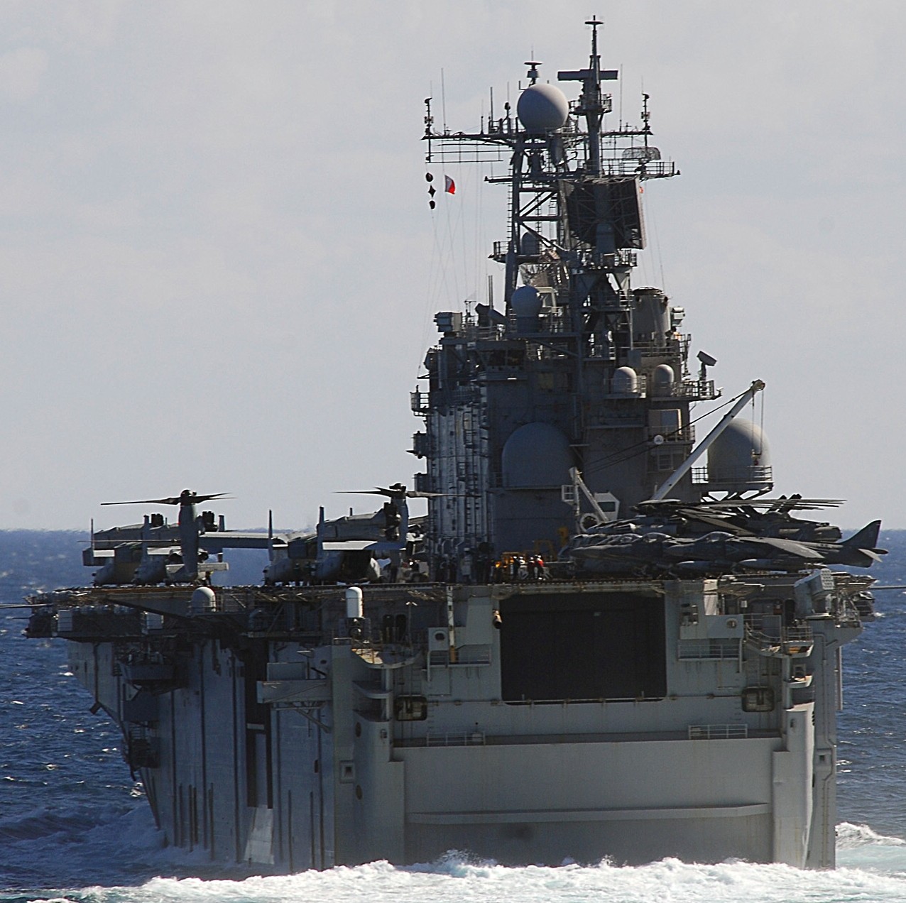 lha-4 uss nassau tarawa class amphibious assault ship us navy 55