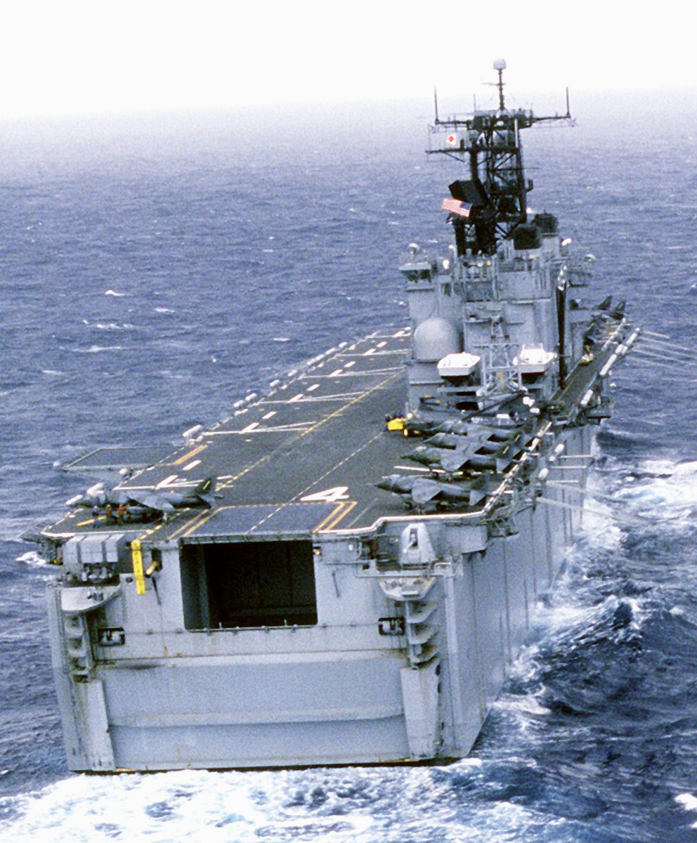 lha-4 uss nassau tarawa class amphibious assault ship us navy 79