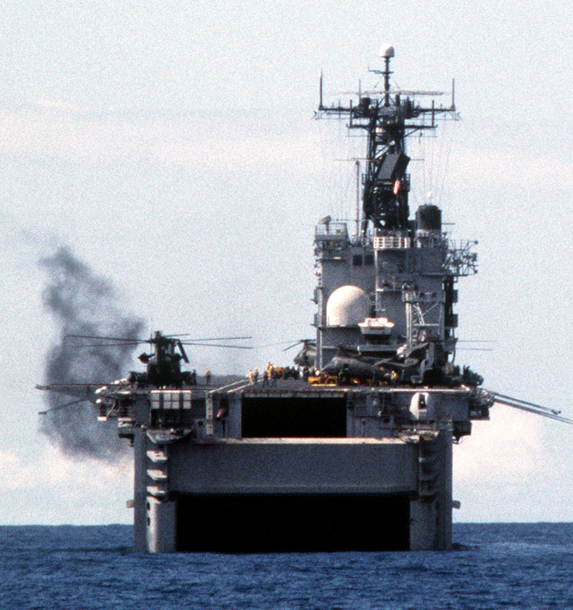 lha-4 uss nassau tarawa class amphibious assault ship us navy 98