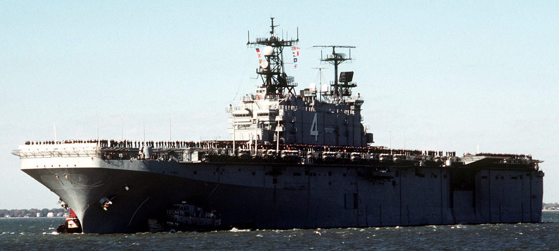 lha-4 uss nassau tarawa class amphibious assault ship us navy 119