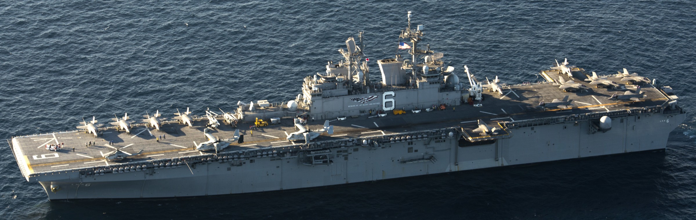 lha-6 uss america amphibious assault ship landing us navy 57