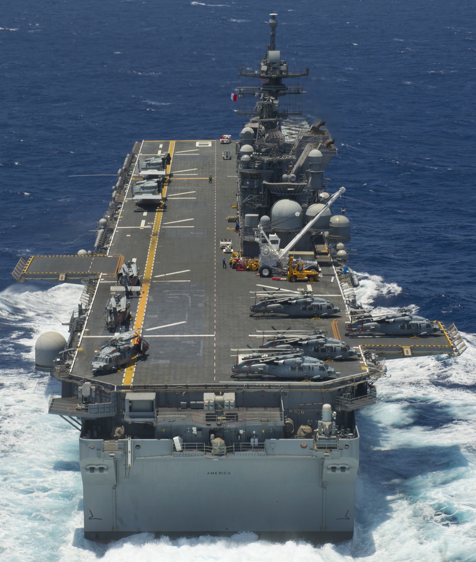 lha-6 uss america amphibious assault ship landing us navy 68