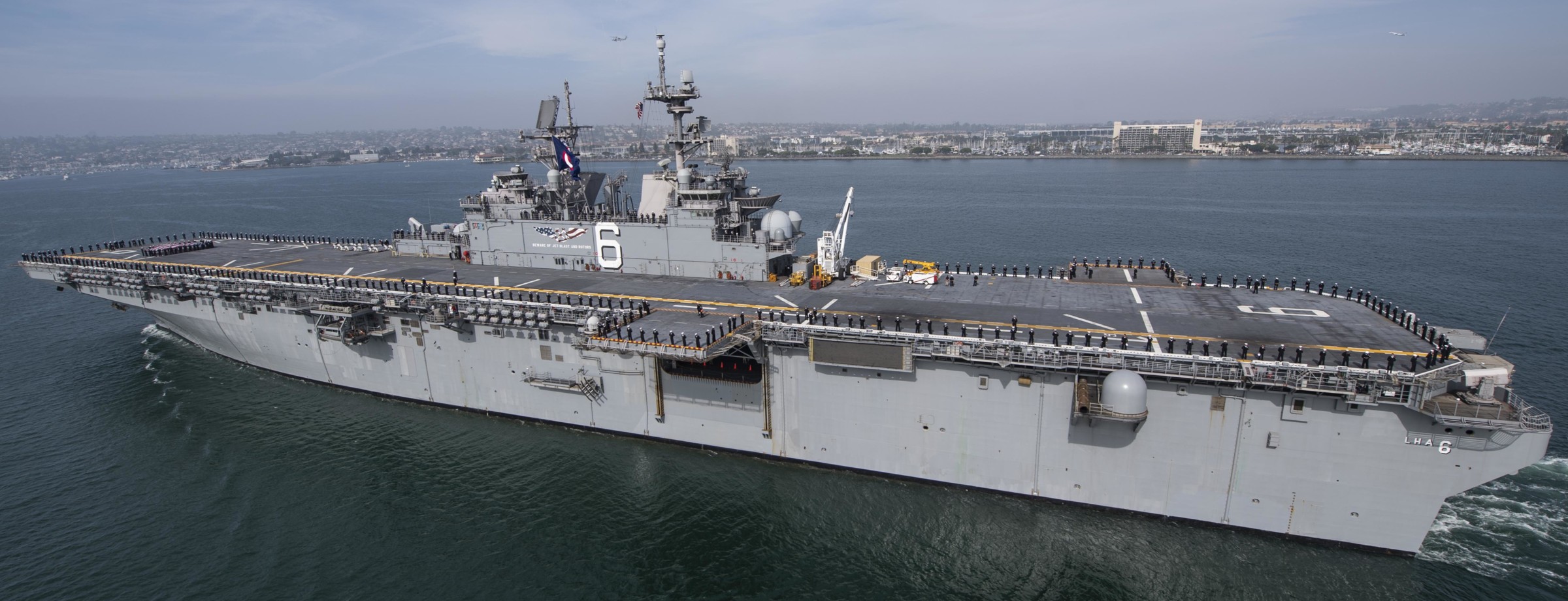 lha-6 uss america amphibious assault ship landing us navy departing naval base san diego california 146