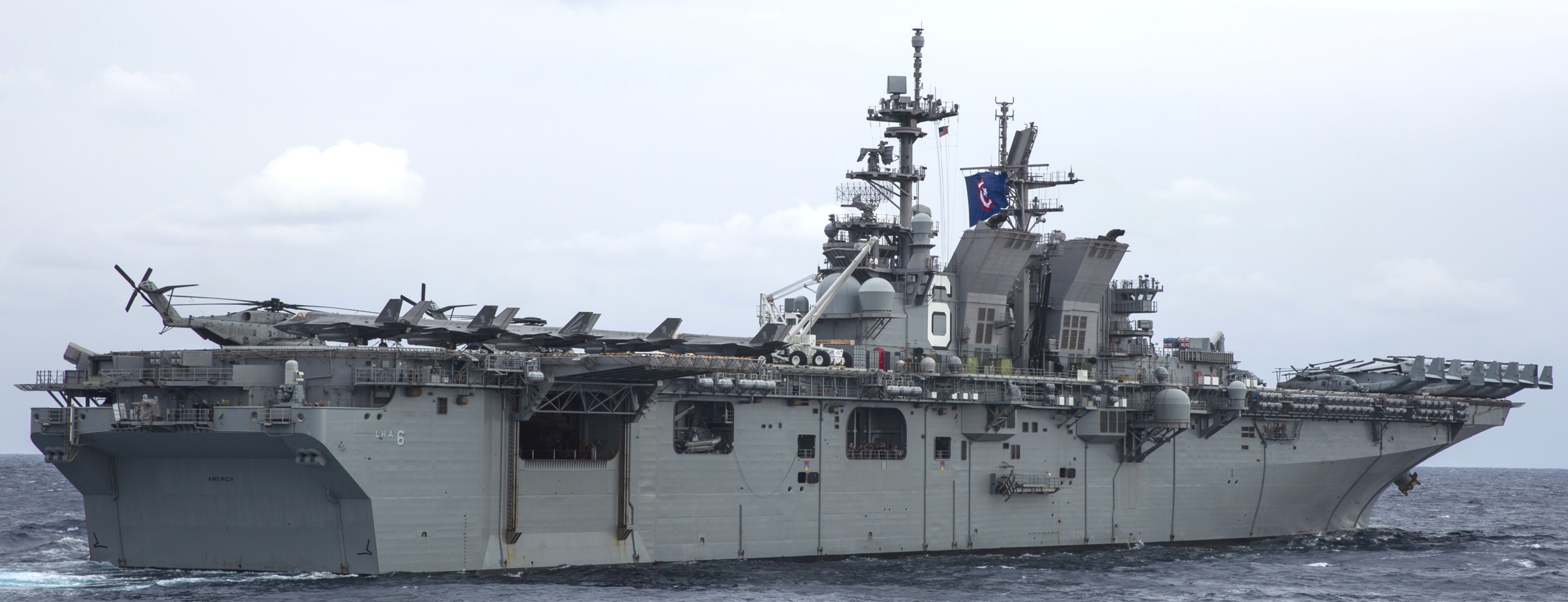 lha-6 uss america amphibious assault ship landing us navy marines vmm-265 154