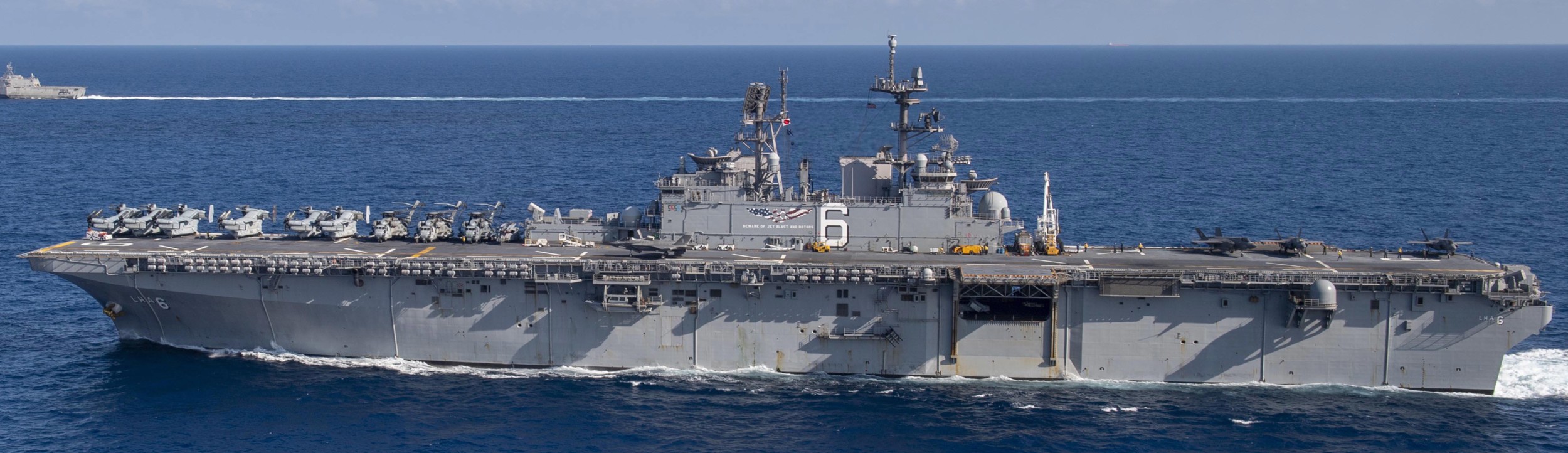 lha-6 uss america amphibious assault ship landing us navy marines vmm-265 165