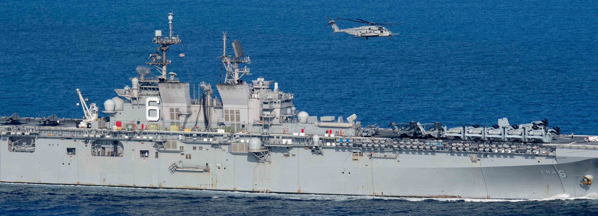 lha-6 uss america amphibious assault ship landing us navy marines vmm-265 south china sea 174