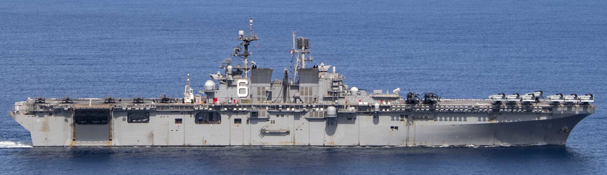 lha-6 uss america amphibious assault ship landing us navy marines vmm-265 philippine sea 195