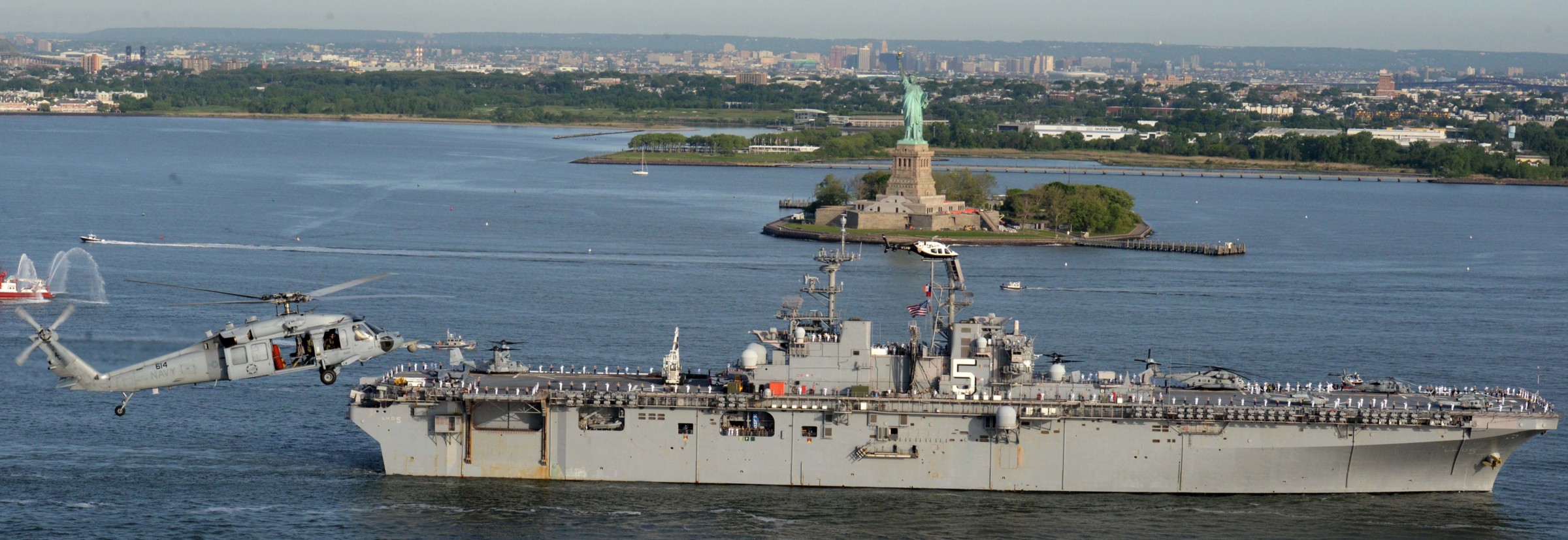 lhd-5 uss bataan wasp class amphibious assault ship dock landing helicopter us navy new york statue liberty 179