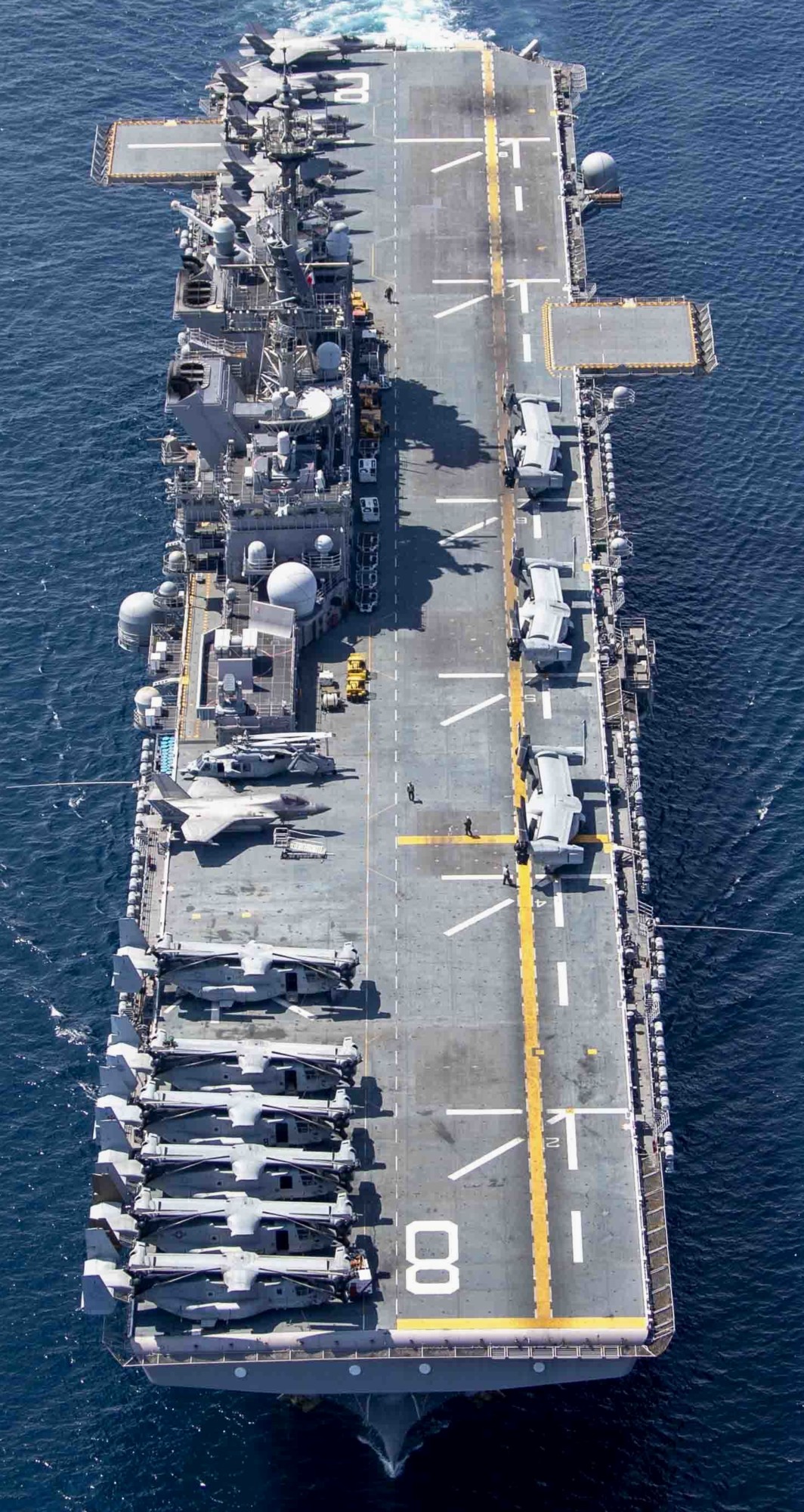 lhd-8 uss makin island amphibious assault ship landing helicopter dock us navy vmm-362 marines java sea carat 172