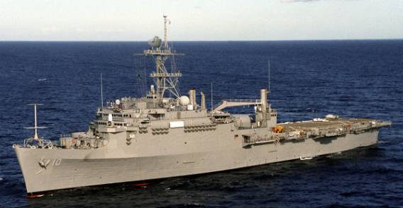 LPD-10 USS Juneau Austin class amphibious transport dock landing ship US Navy