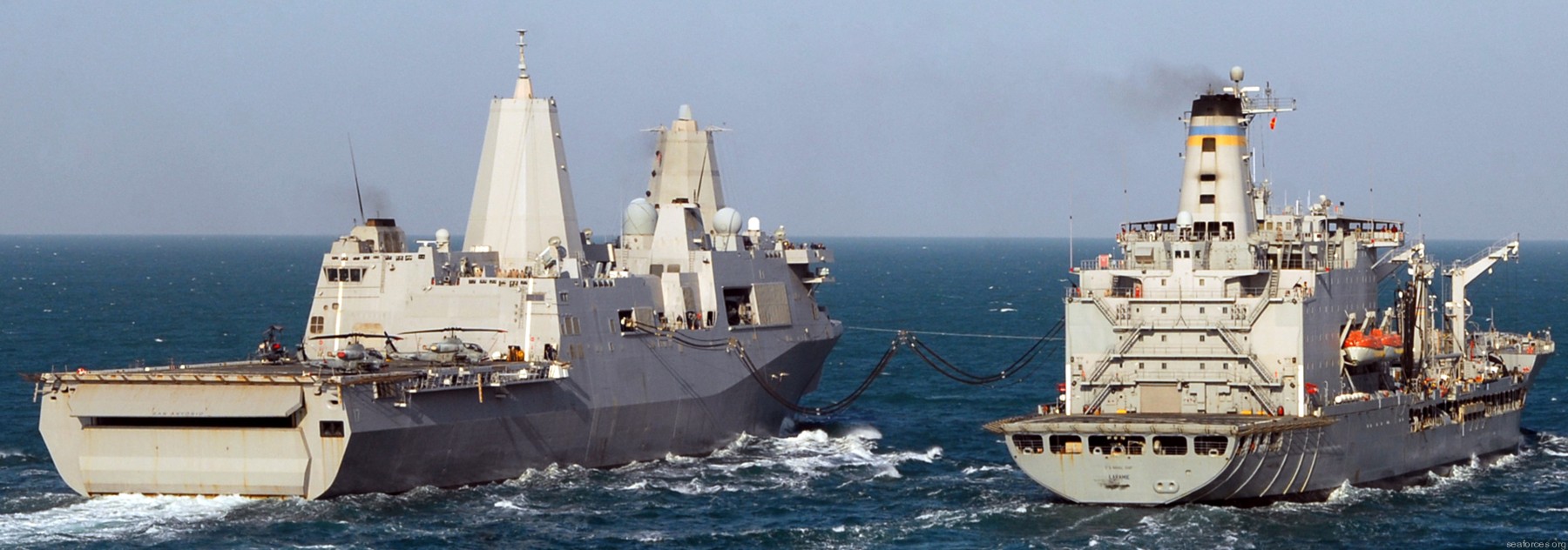 lpd-17 uss san antonio amphibious transport dock navy 42 persian gulf