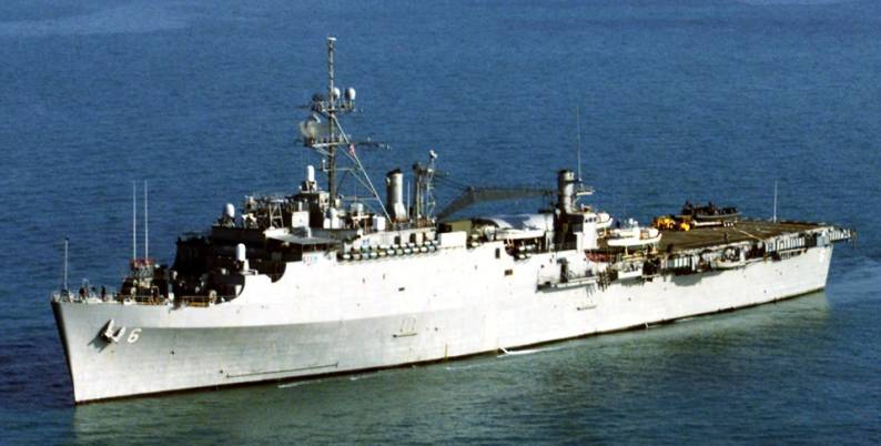 USS Duluth LPD-6